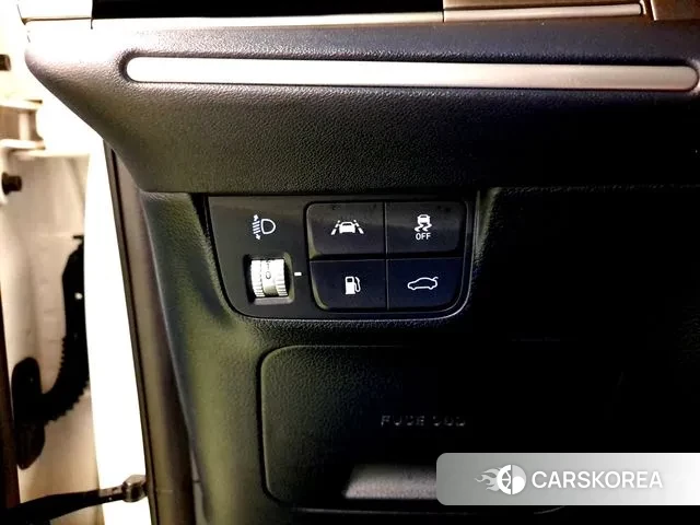 Hyundai The New Grandeur IG Hybrid id 3149526 из Кореи 10