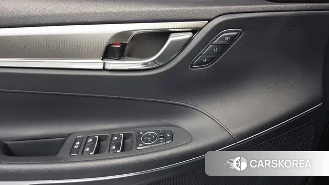 Hyundai The New Grandeur IG id 3422856 из Кореи 10