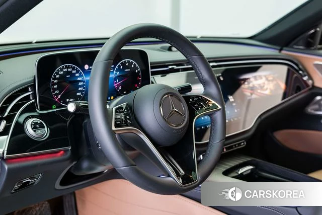Mercedes-Benz E-class id 4259695 из Китая 10