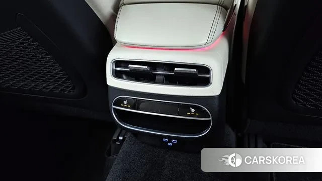 Genesis GV70 id 3606775 из Кореи 10