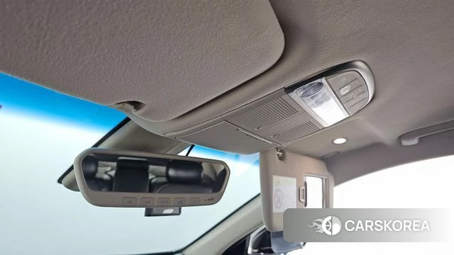 Genesis G90 id 4593935 из Кореи 10