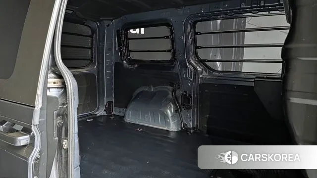 Hyundai Staria id 3721658 из Кореи 10