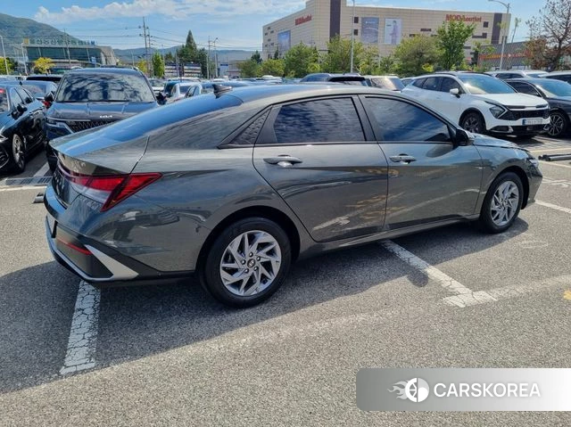 Hyundai The New Avante (CN7) id 4863517 из Кореи 10