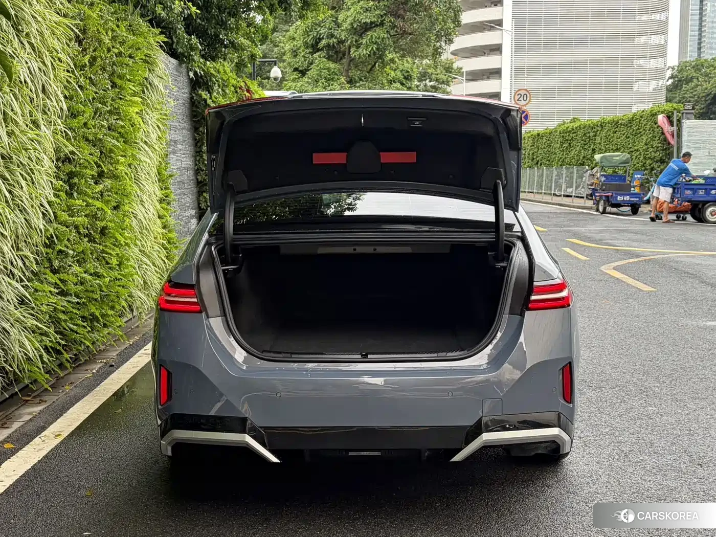 BMW i5 id 4634790 из Китая 10