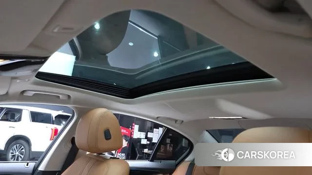 BMW 5 Series (G30) id 3307686 из Кореи 10