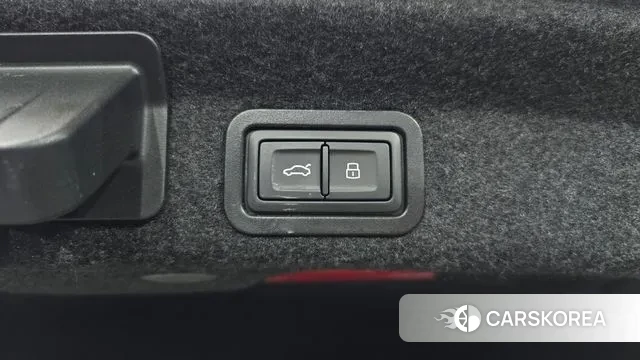 Audi A6 (C8) id 3217950 из Кореи 10