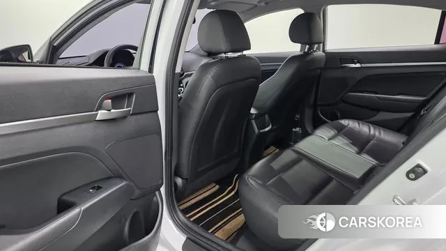 Hyundai The New Avante AD id 3439714 из Кореи 10