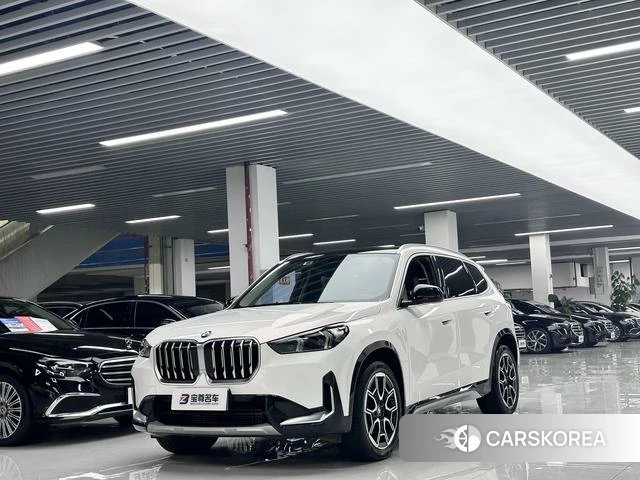 BMW X1 id 4333847 из Китая 10