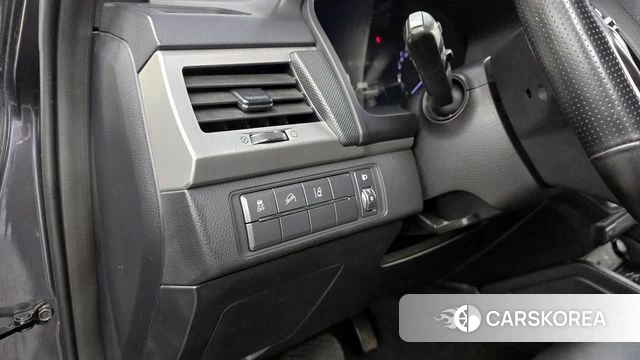 Ssangyong Rexton Sports Cannes id 4225478 из Кореи 10