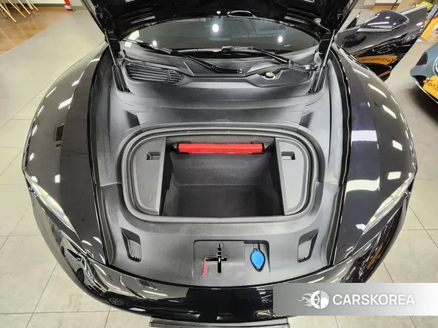 Porsche Taycan id 3669854 из Кореи 10