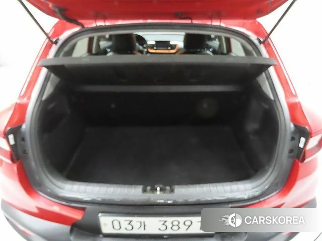 Kia Stonic id 4610351 из Кореи 10