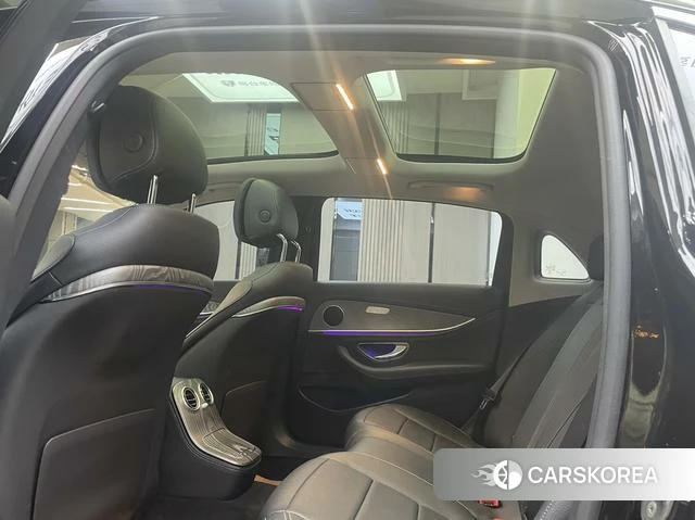 Mercedes-Benz E-class PHEV id 4272179 из Китая 10