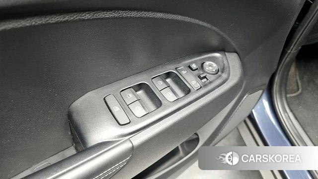 Hyundai Venue id 3915402 из Кореи 10