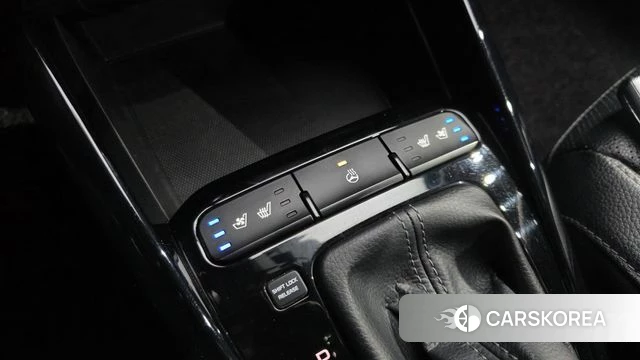 Kia Stonic id 3873673 из Кореи 10