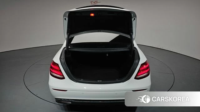 Mercedes-Benz E-Class W213 id 4411409 из Кореи 10