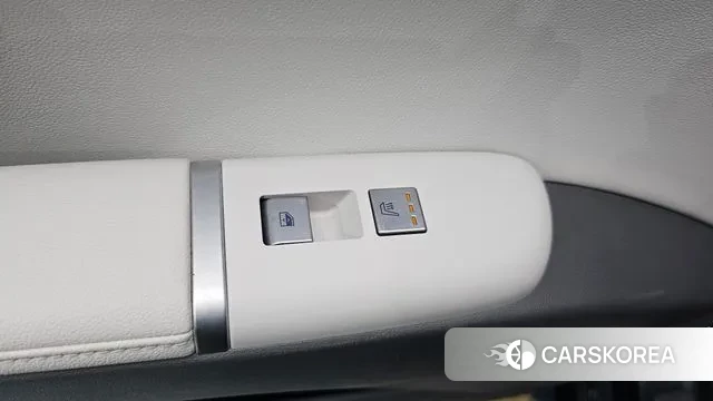 Hyundai Grandeur Hybrid (GN7) id 3701479 из Кореи 10