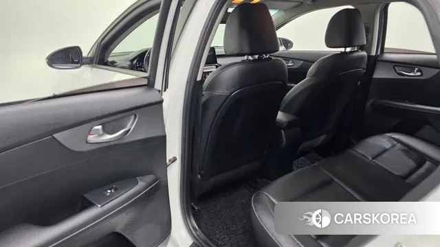 Kia Come New K3 id 3028961 из Кореи 10