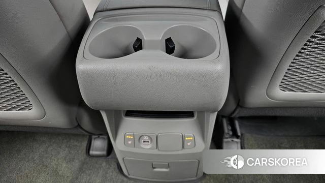 Kia The New Carnival id 4672774 из Кореи 10