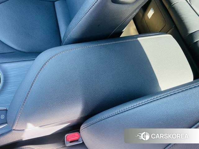 Toyota Camry id 4258954 из Китая 10