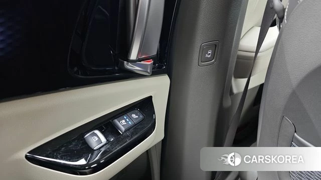 Kia Carnival 4th generation id 3865043 из Кореи 10