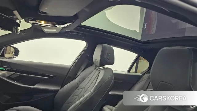 BMW 5 Series (G60) id 3026654 из Кореи 10