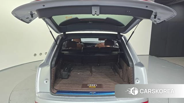 Audi Q7 (4M) id 3860537 из Кореи 10