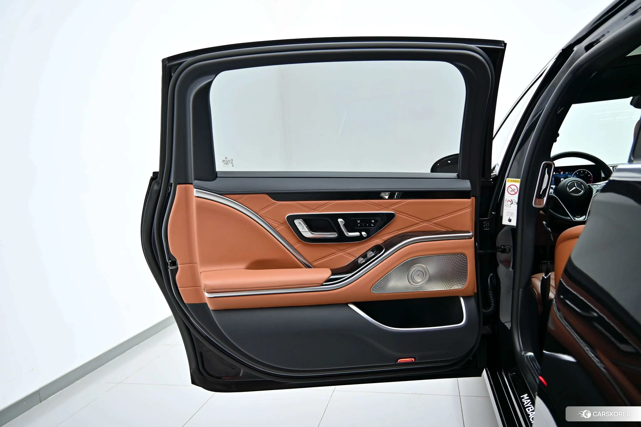 Mercedes-Benz Maybach S-class id 4419285 из Китая 10