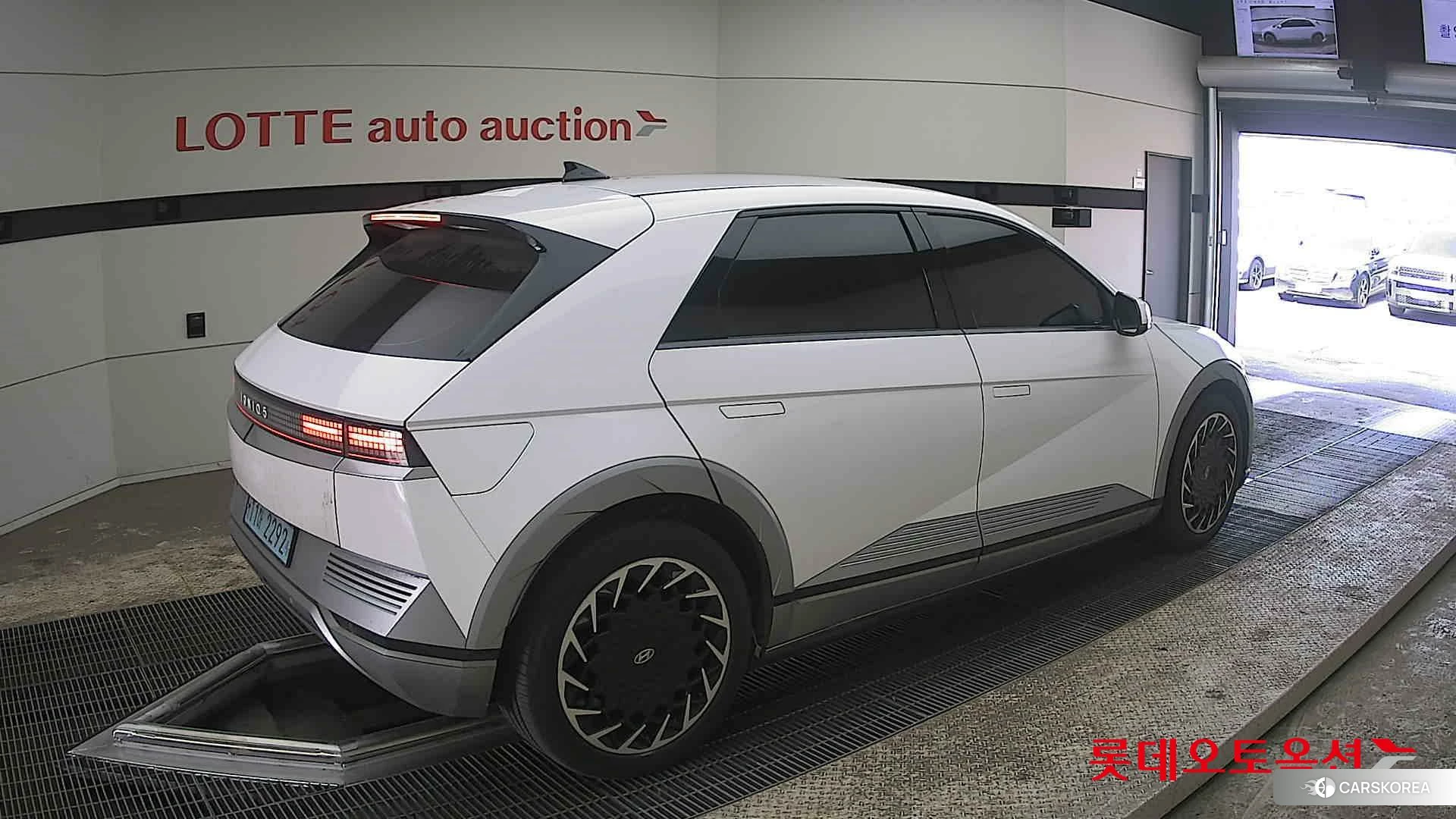 Hyundai IONIQ 5 id 3882021 из Кореи 10