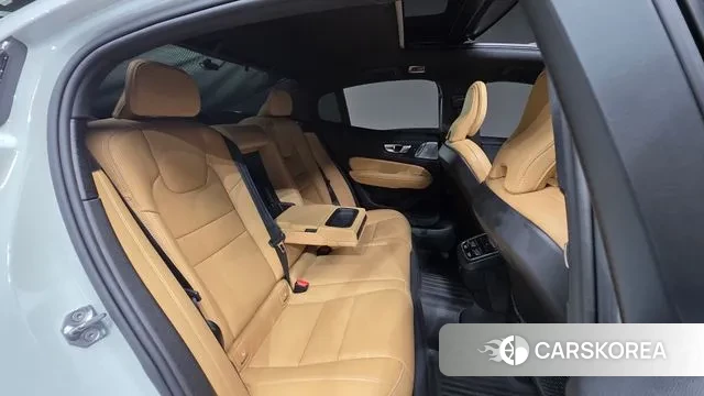 Volvo S60 3rd generation id 2901820 из Кореи 10