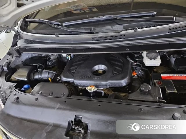 Hyundai The New Grand Starex id 3396787 из Кореи 10