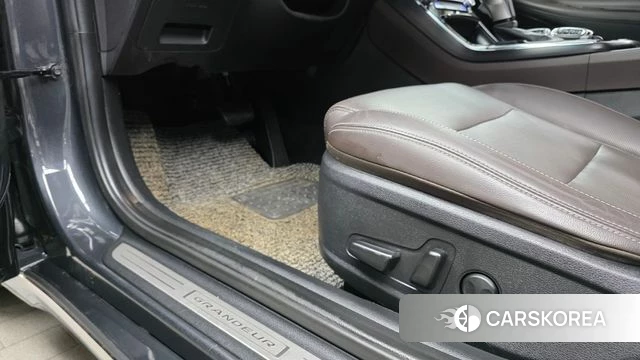 Hyundai Grandeur IG id 4430583 из Кореи 10