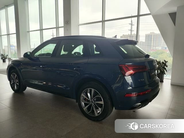 Audi Q5L id 4239913 из Китая 10