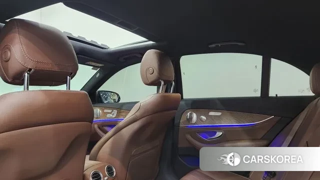 Mercedes-Benz E-Class W213 id 3696465 из Кореи 10