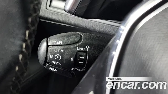 Peugeot 5008 second generation id 2903149 из Кореи 10