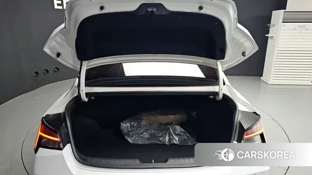 Hyundai Avante (CN7) id 3427638 из Кореи 10