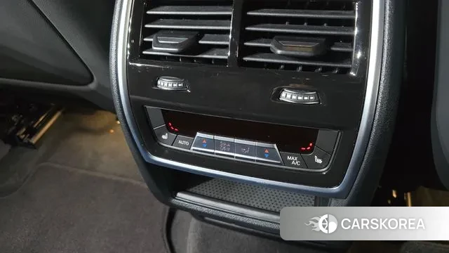 BMW XM (G09) id 3599850 из Кореи 10