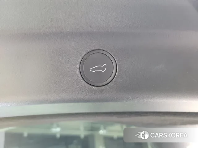 Tesla Model Y id 3389176 из Кореи 10