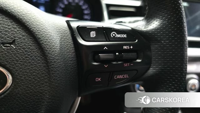 Kia Stonic id 4672636 из Кореи 10