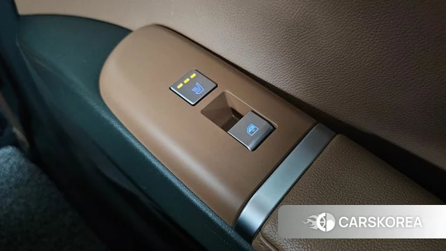 Hyundai Grandeur (GN7) id 4935614 из Кореи 10