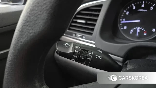 Hyundai Avante AD id 3418241 из Кореи 10