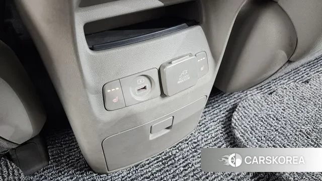 Kia All New Carnival id 3351284 из Кореи 10