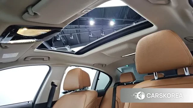 BMW 5 Series (G30) id 3088567 из Кореи 10