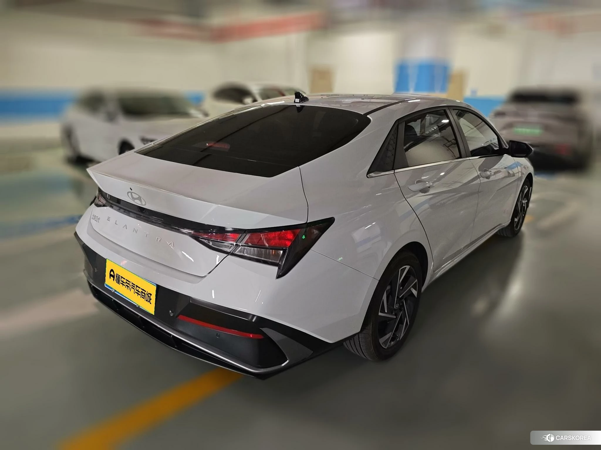 Hyundai Elantra id 4453949 из Китая 10