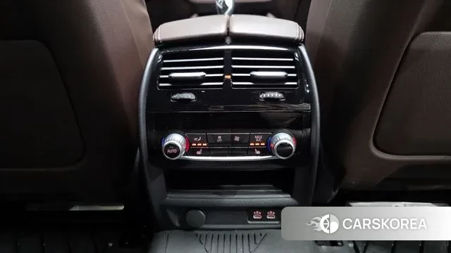 BMW 5 Series (G30) id 3058476 из Кореи 10