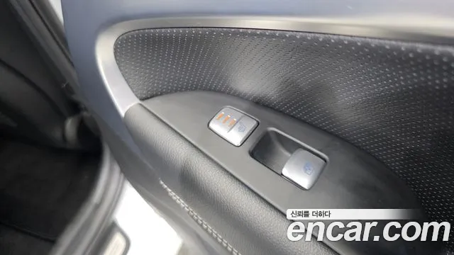 Genesis G70 id 2653107 из Кореи 10