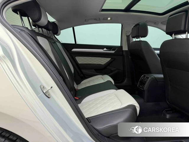 Volkswagen Magotan id 3890114 из Китая 10