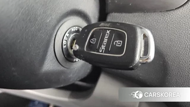 Hyundai The New Grand Starex id 3220425 из Кореи 10