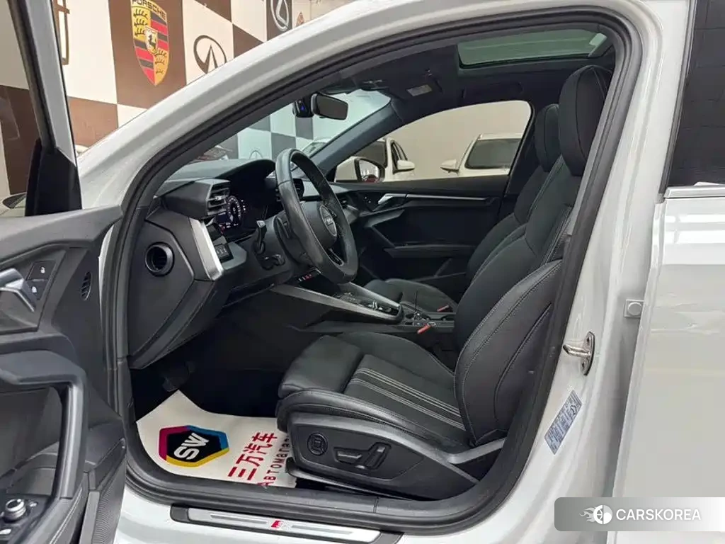 Audi A3 id 4606854 из Китая 10