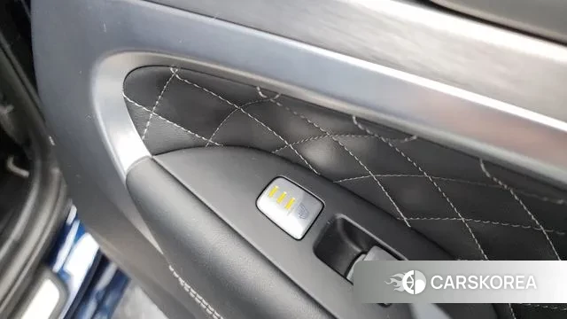 Genesis G70 id 3357411 из Кореи 10