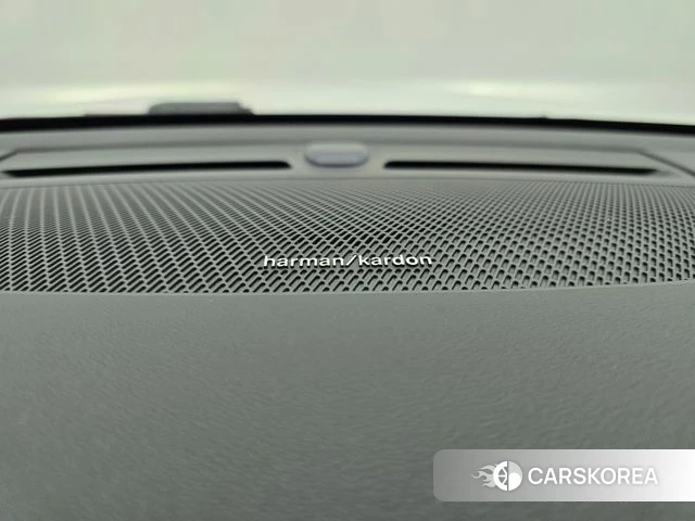 Volvo XC40 id 3940561 из Кореи 10